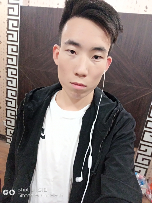 似命珍惜的第一张照片--敦煌认干亲服务网